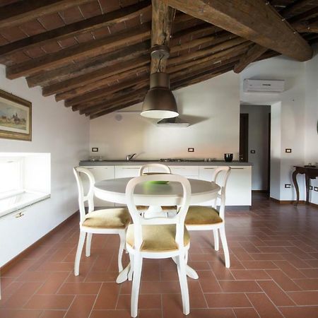 Charme Con Parcheggio Appartement Lucca Buitenkant foto