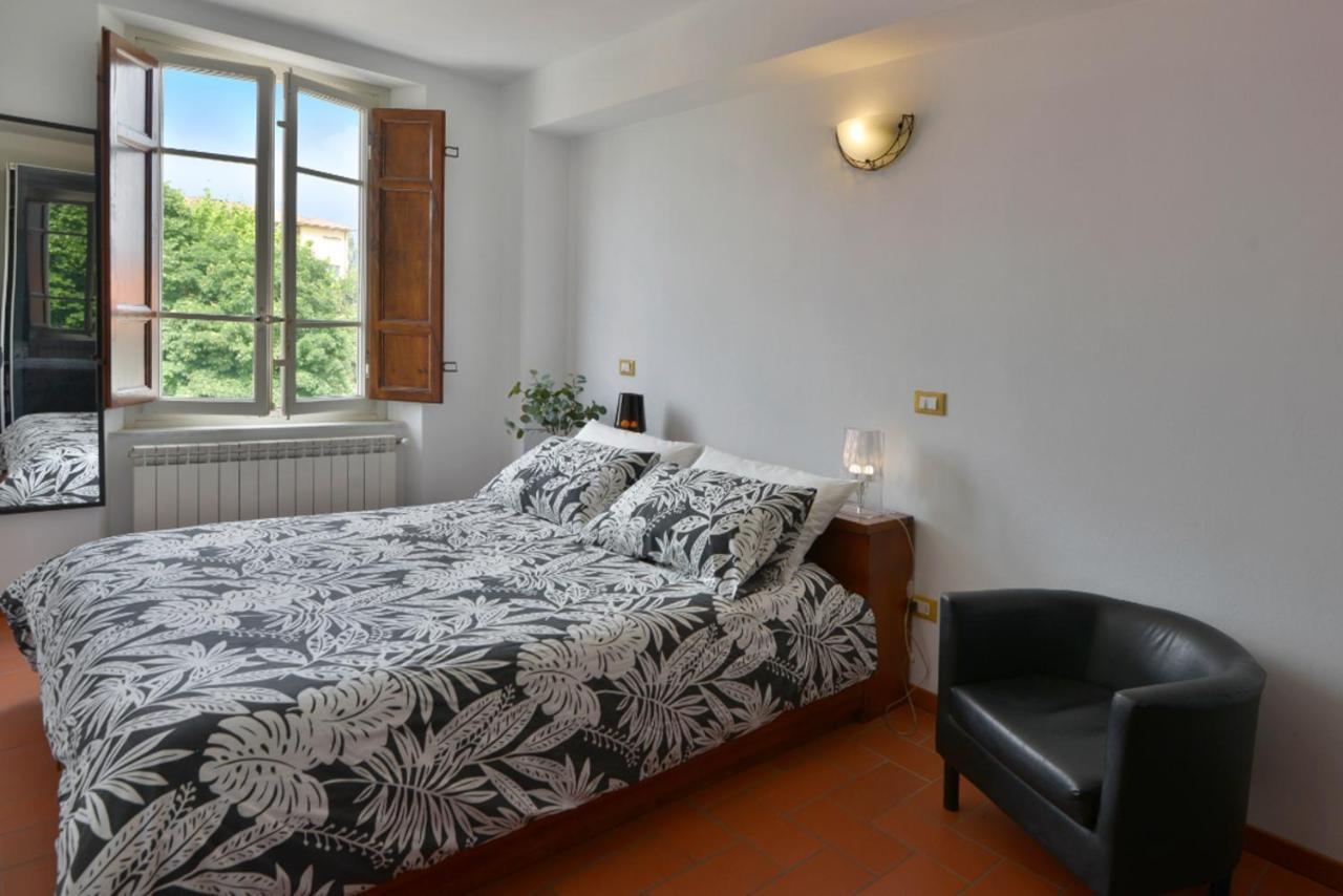 Charme Con Parcheggio Appartement Lucca Buitenkant foto