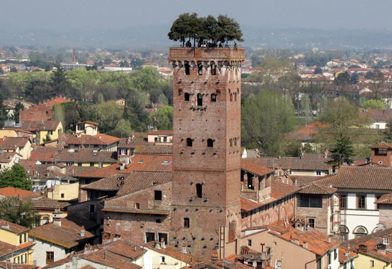 Charme Con Parcheggio Appartement Lucca Buitenkant foto