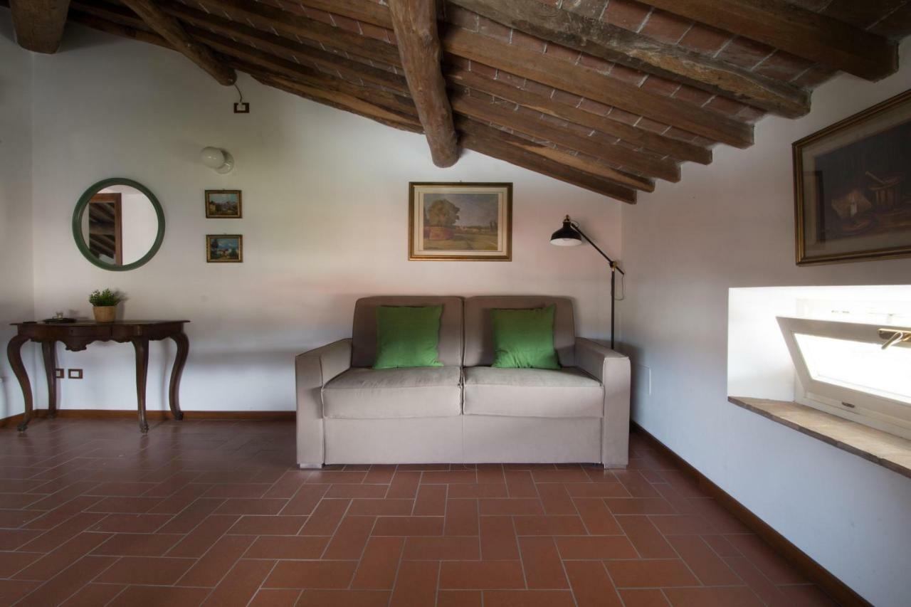 Charme Con Parcheggio Appartement Lucca Buitenkant foto